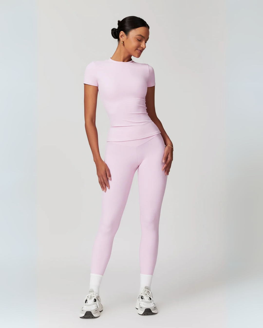 Conjunto de leggings y camiseta sin costuras para mujer