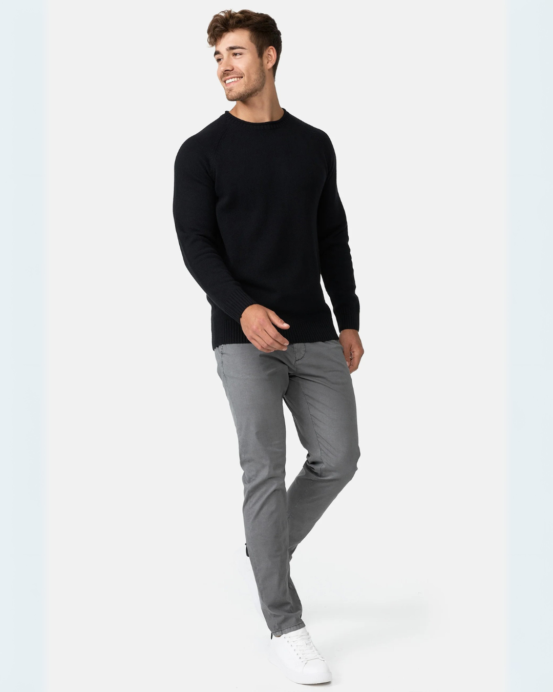 Suéter Manga Larga con un Corte Clásico para hombre