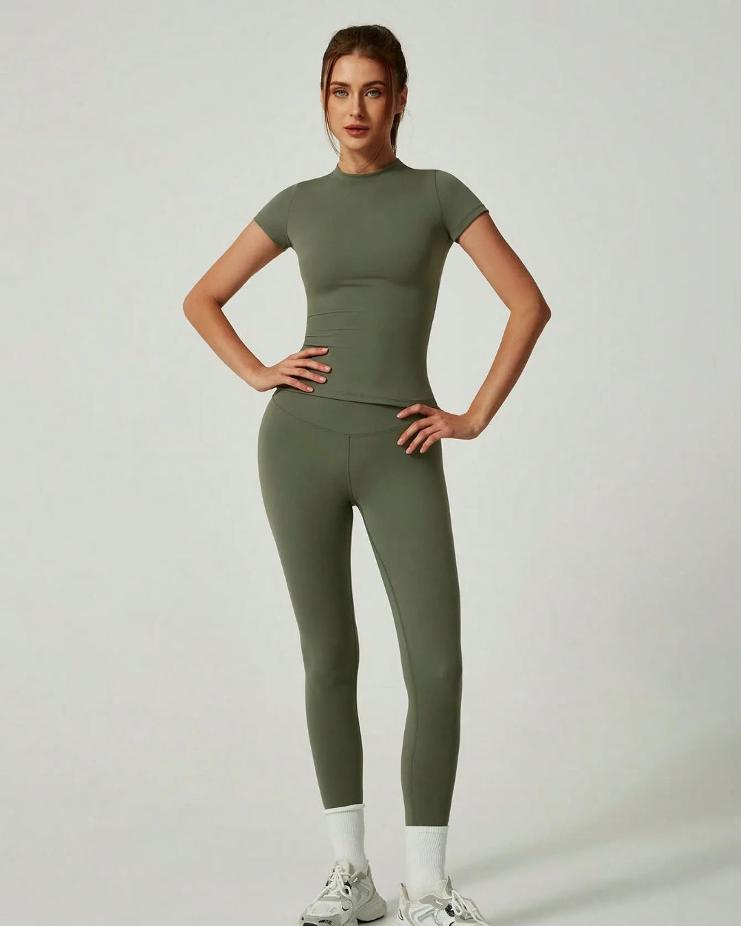 Conjunto de leggings y camiseta sin costuras para mujer