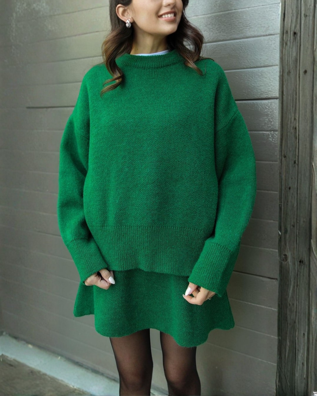 Conjunto de Dos Piezas de Suéter y Falda con Punto Suave