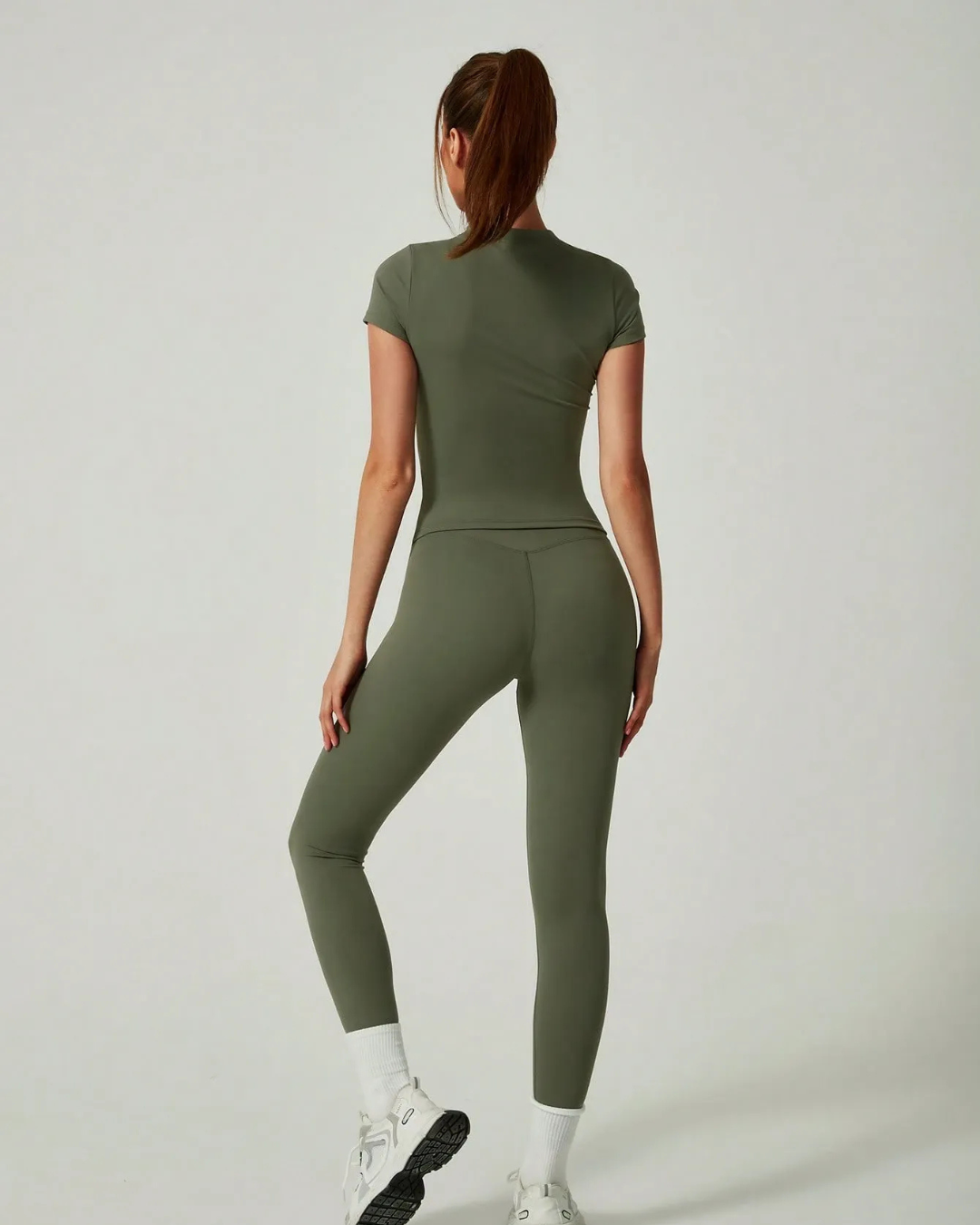 Conjunto de leggings y camiseta sin costuras para mujer