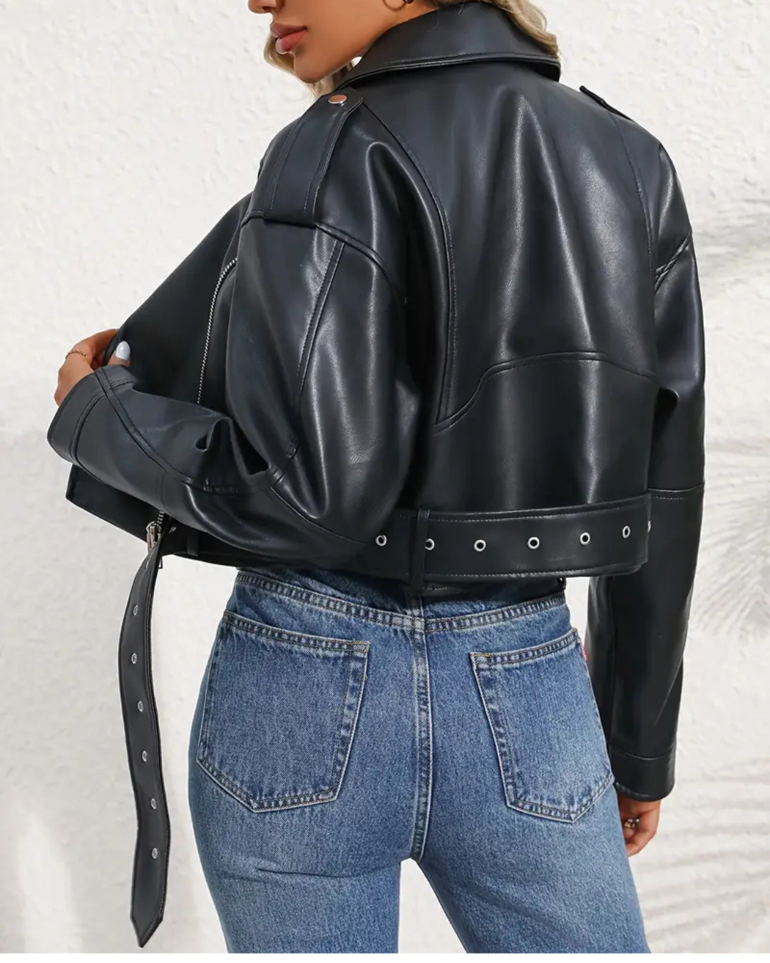 Chaqueta casual de mujer en piel sintética con cinturón ajustable