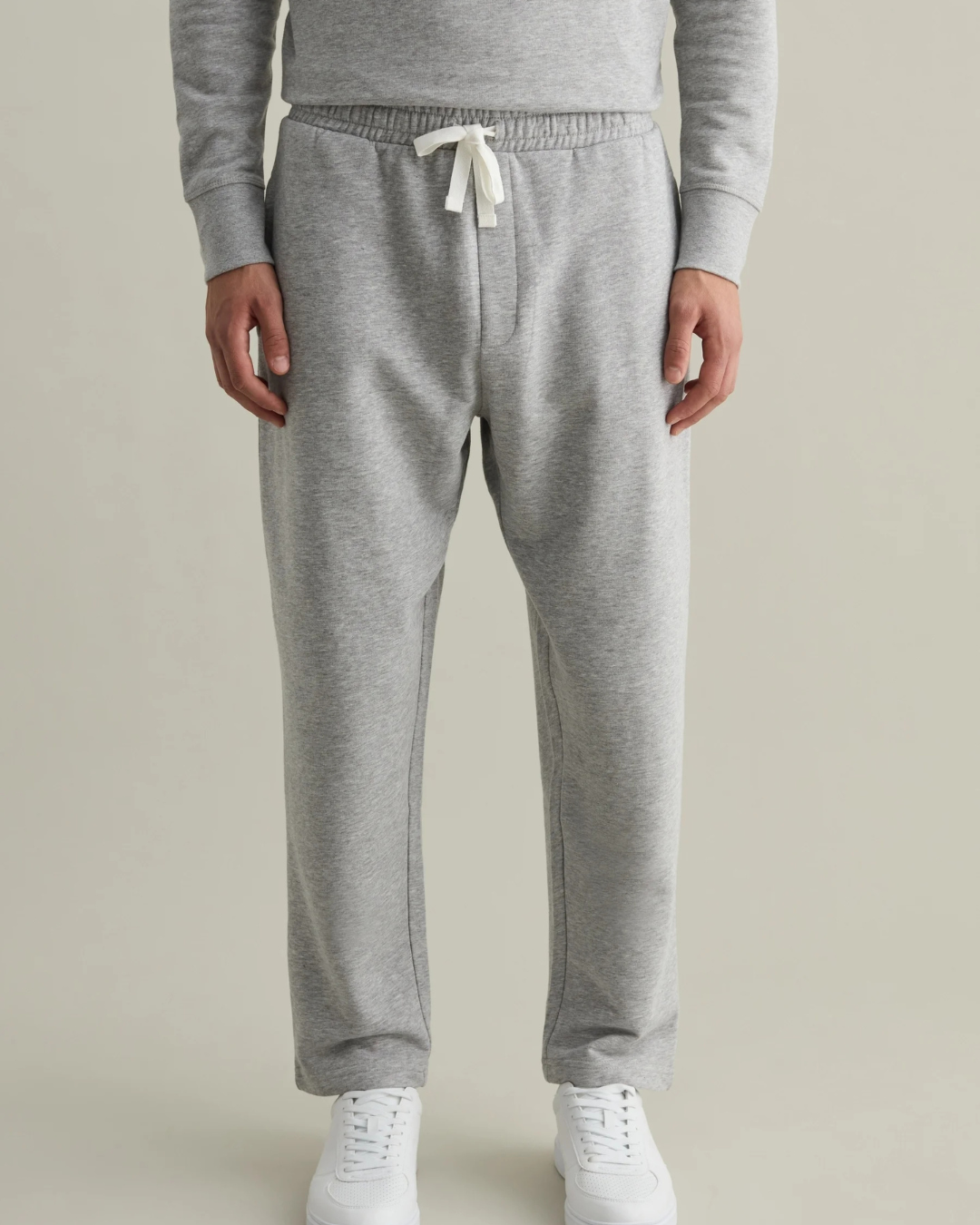 Joggers con cordón para hombre
